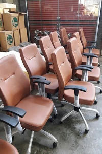 صادرات انواع صندلی اداری به عراق